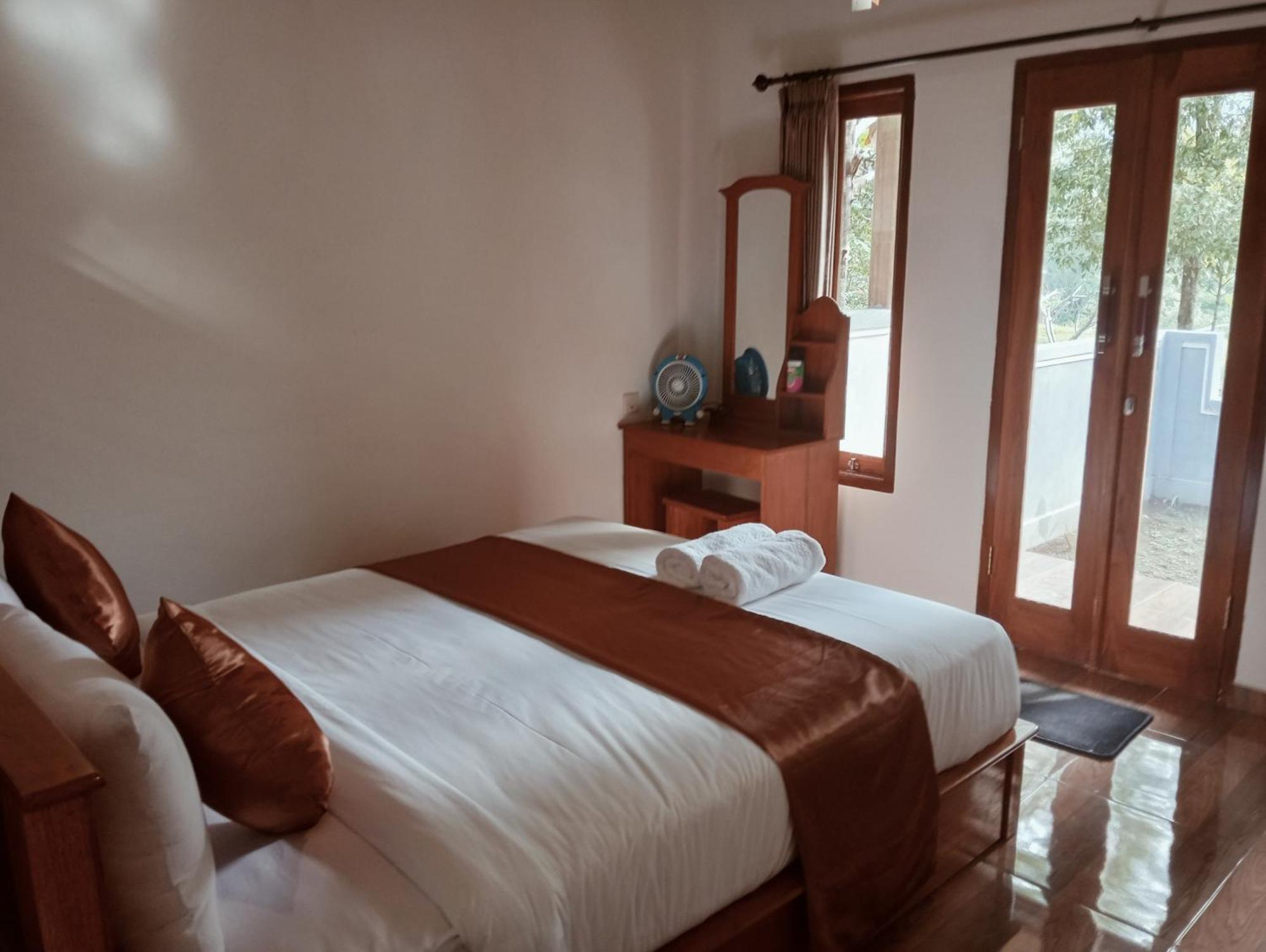 Jepun Homestay Lemukih Singaraja  Exterior photo