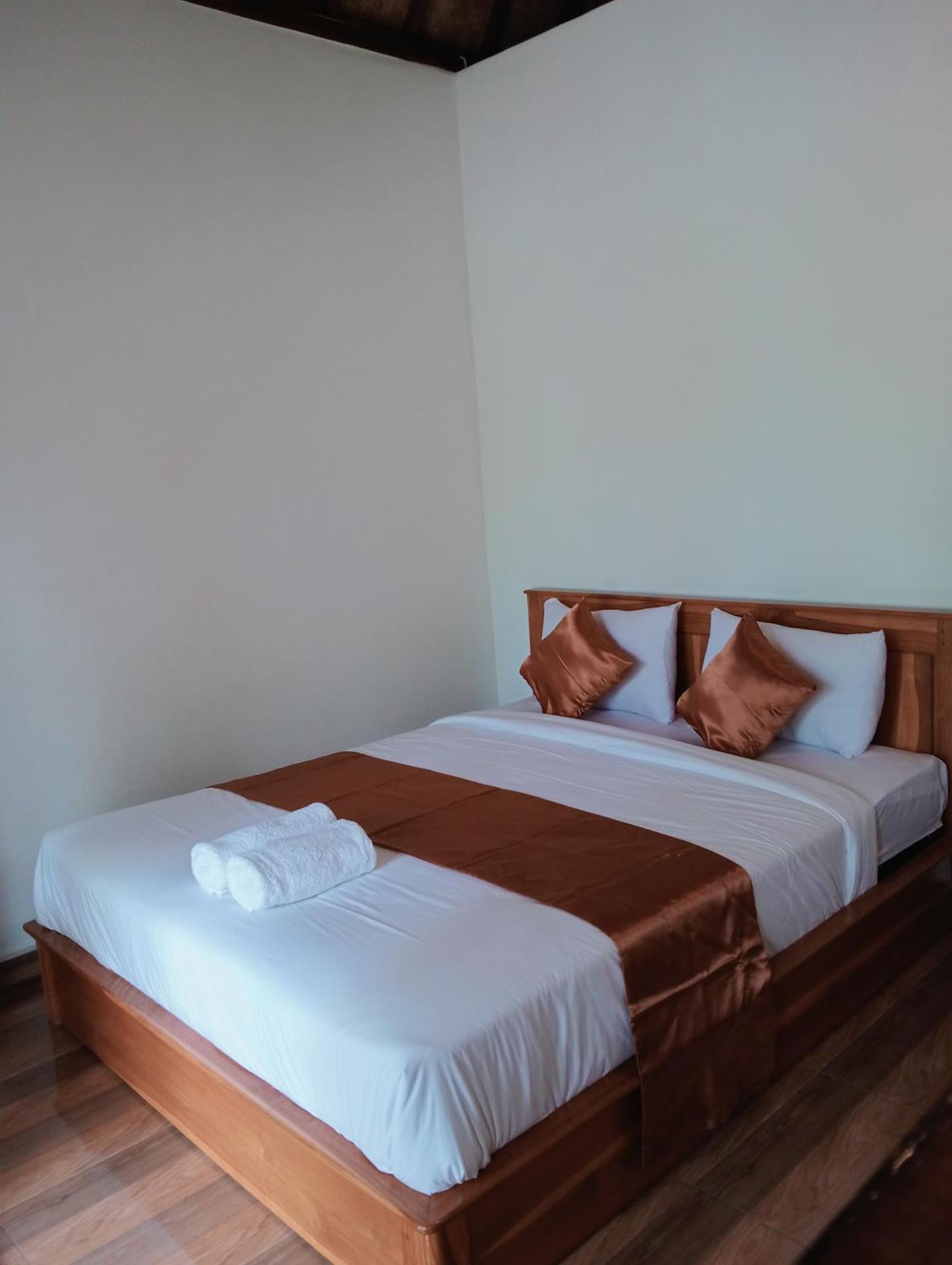 Jepun Homestay Lemukih Singaraja  Exterior photo