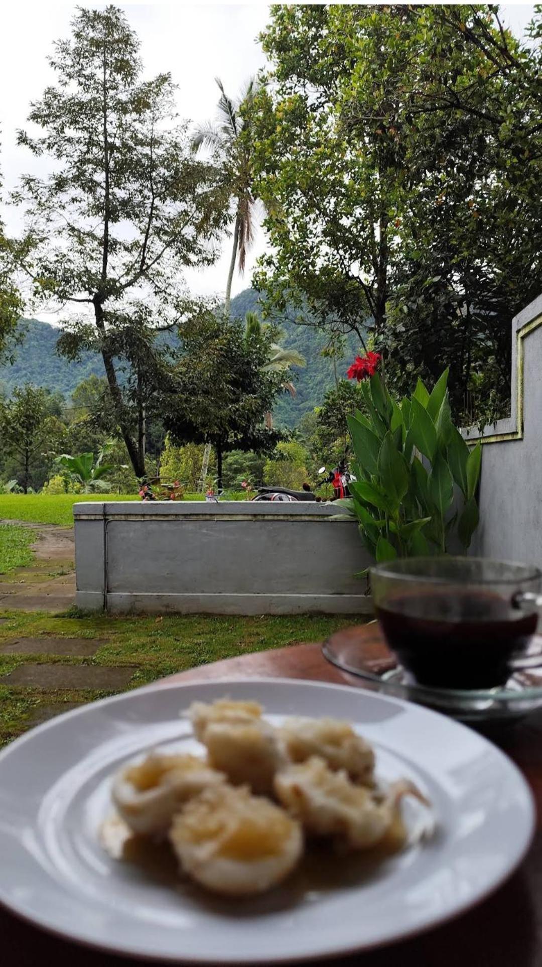 Jepun Homestay Lemukih Singaraja  Exterior photo